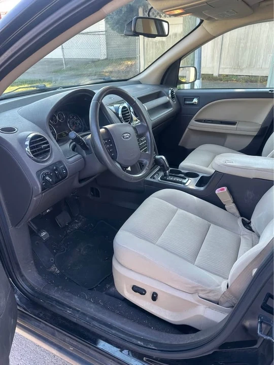 2008 Ford Taurus - Image 6 of 8