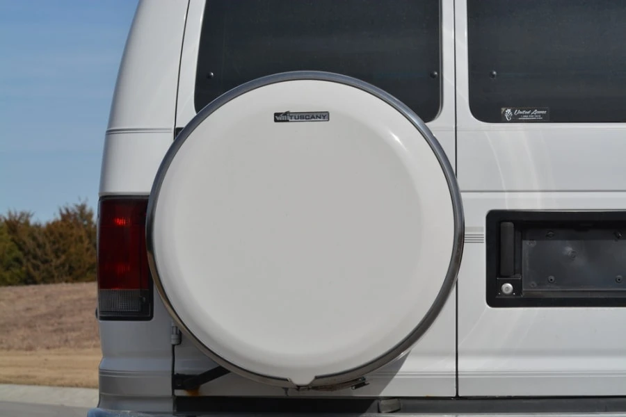 2008 Ford Econoline Van - Image 11 of 12