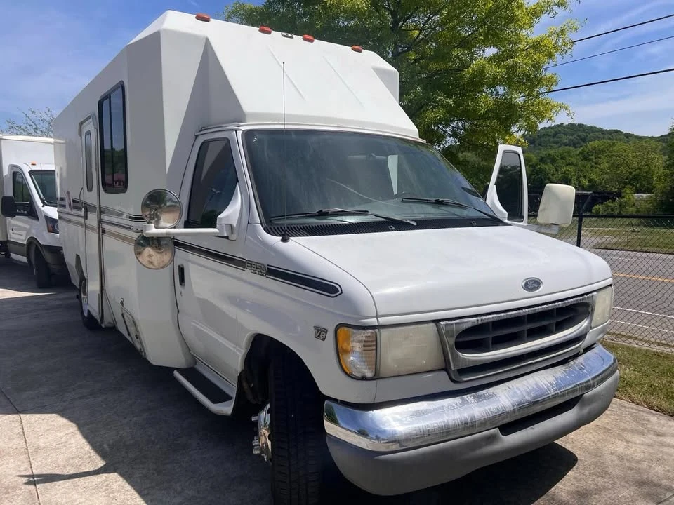 2008 Ford Econoline Van - Image 18 of 18