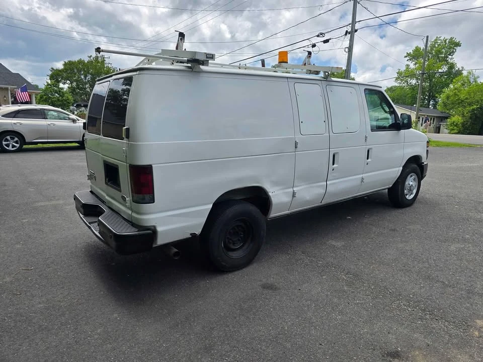 2008 Ford Econoline Van - Image 6 of 14