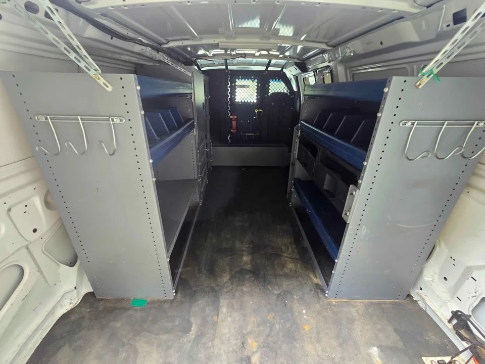 2008 Ford Econoline Van - Image 9 of 14
