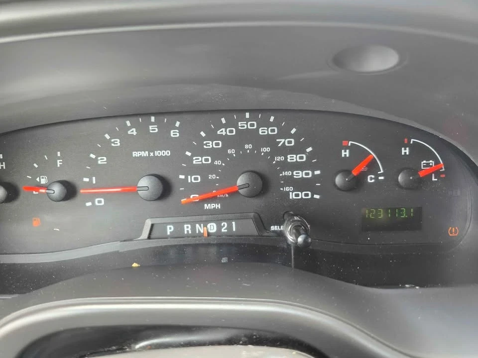 2008 Ford Econoline Van - Image 14 of 14