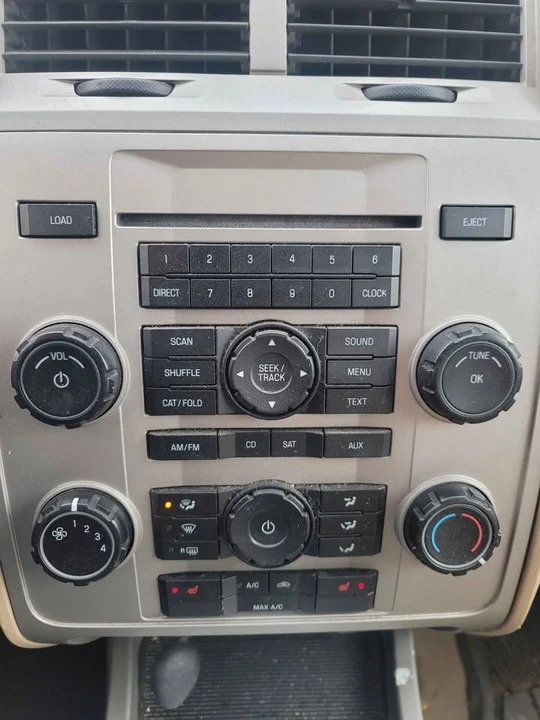 2008 Ford Escape - Image 12 of 16