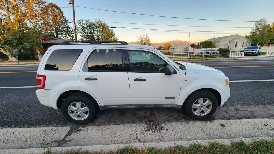 2008 Ford Escape - Image 3 of 6