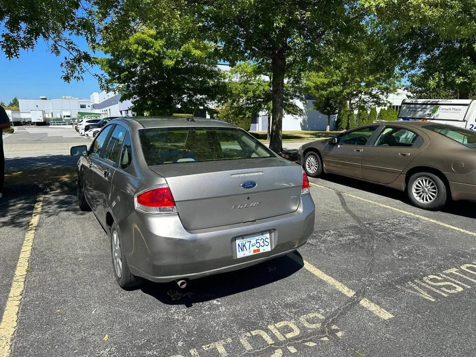 2008 Ford Focus 2nd Gen - Image 2 of 3