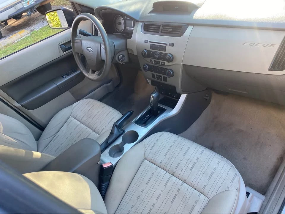2008 Ford Focus 2nd Gen - Image 9 of 10