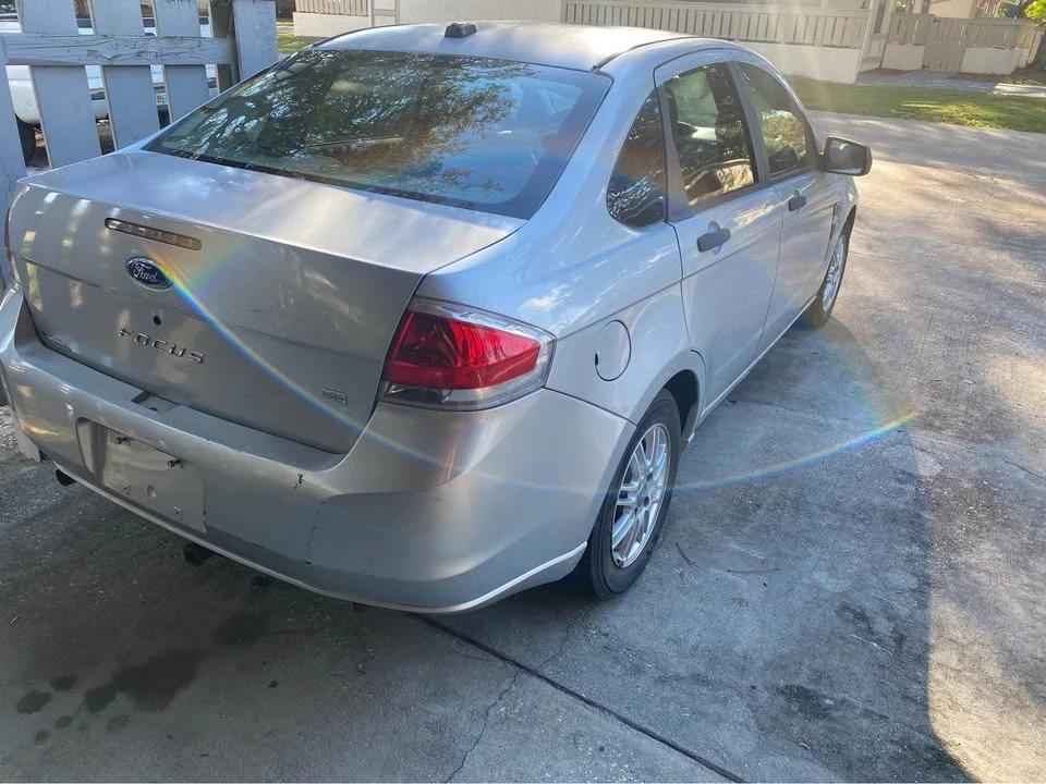 2008 Ford Focus 2nd Gen - Image 3 of 10