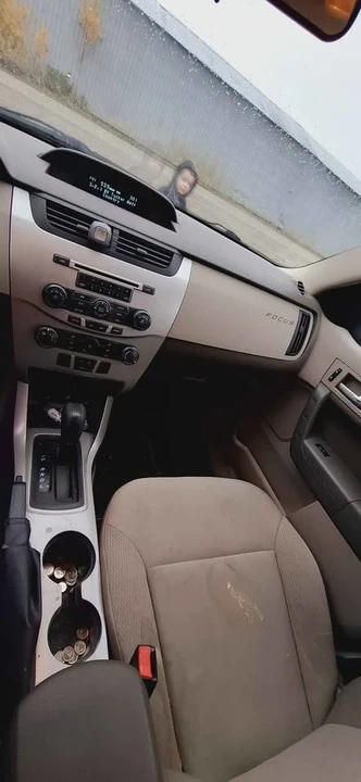 2008 Ford Focus 2nd Gen - Image 13 of 14