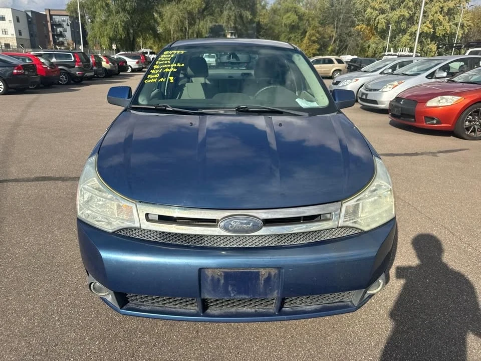 2008 Ford Focus 2nd Gen - Image 2 of 10