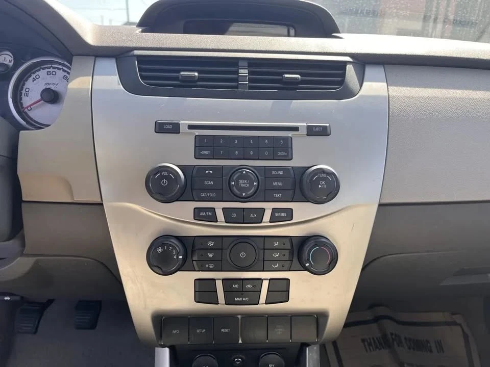 2008 Ford Focus 2nd Gen - Image 12 of 16