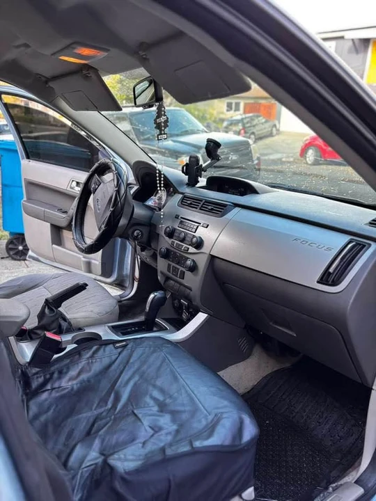2008 Ford Focus 2nd Gen - Image 5 of 8