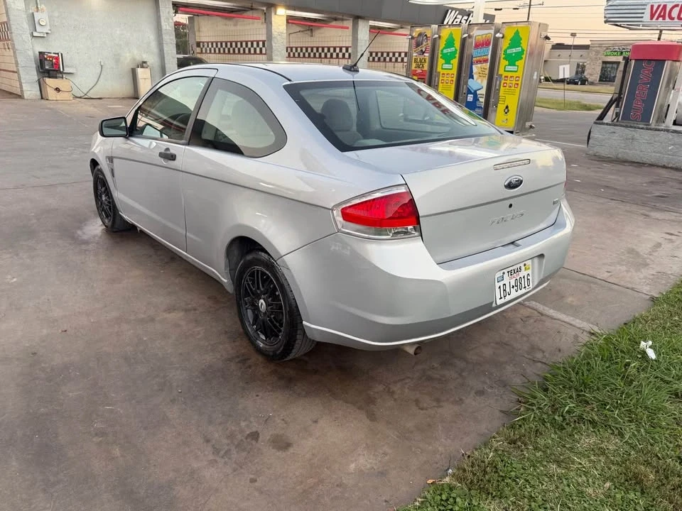 2008 Ford Focus 2nd Gen - Image 3 of 11