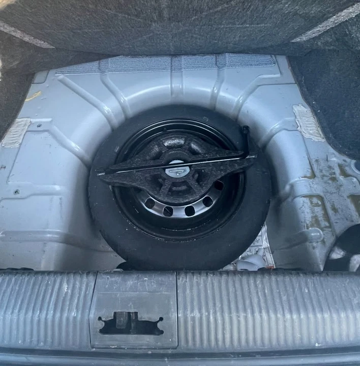 2008 Ford Focus 2nd Gen - Image 12 of 13
