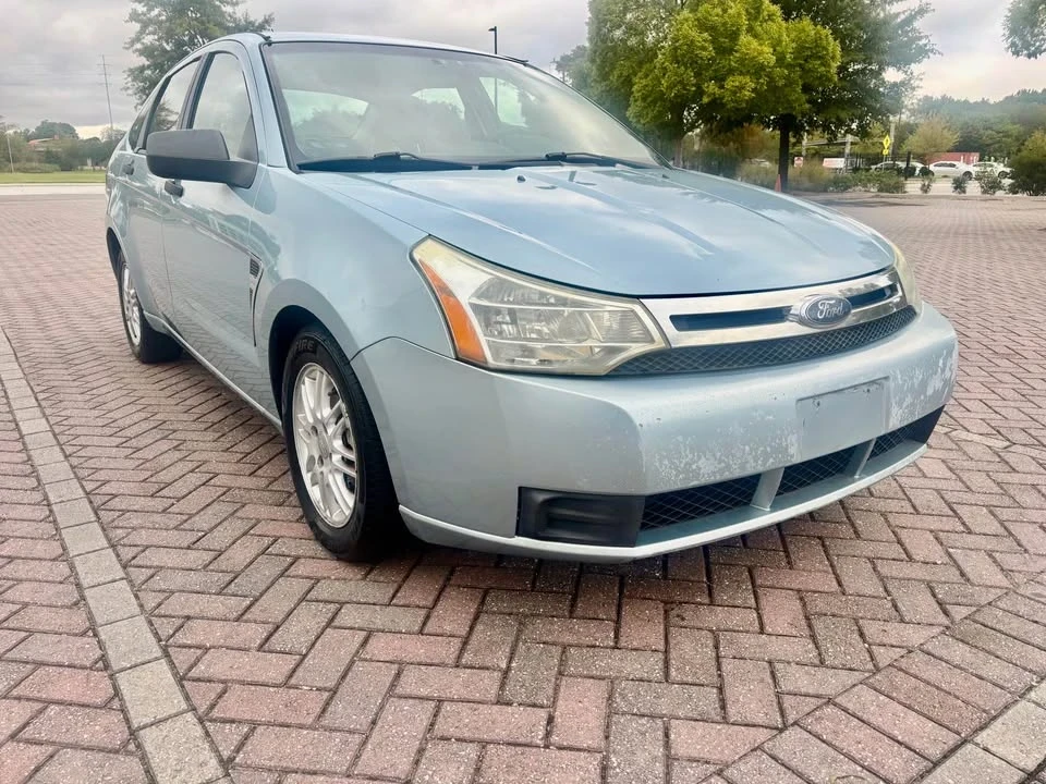 2008 Ford Focus 2nd Gen - Image 2 of 9