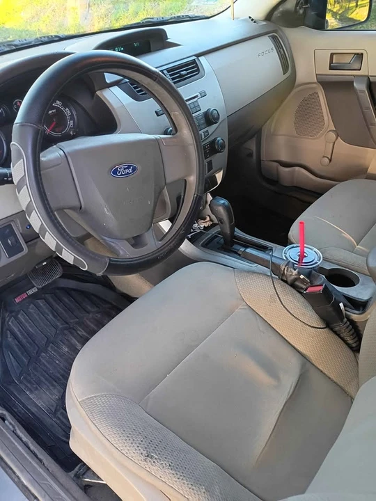 2008 Ford Focus - Image 10 of 10