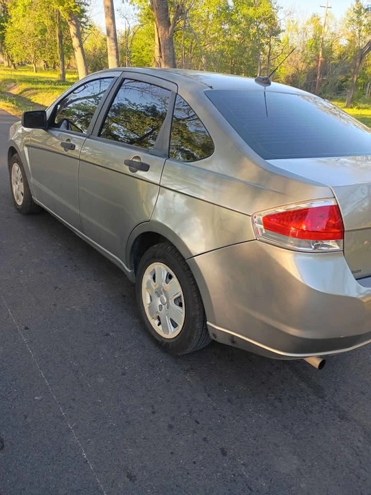 2008 Ford Focus - Image 6 of 10