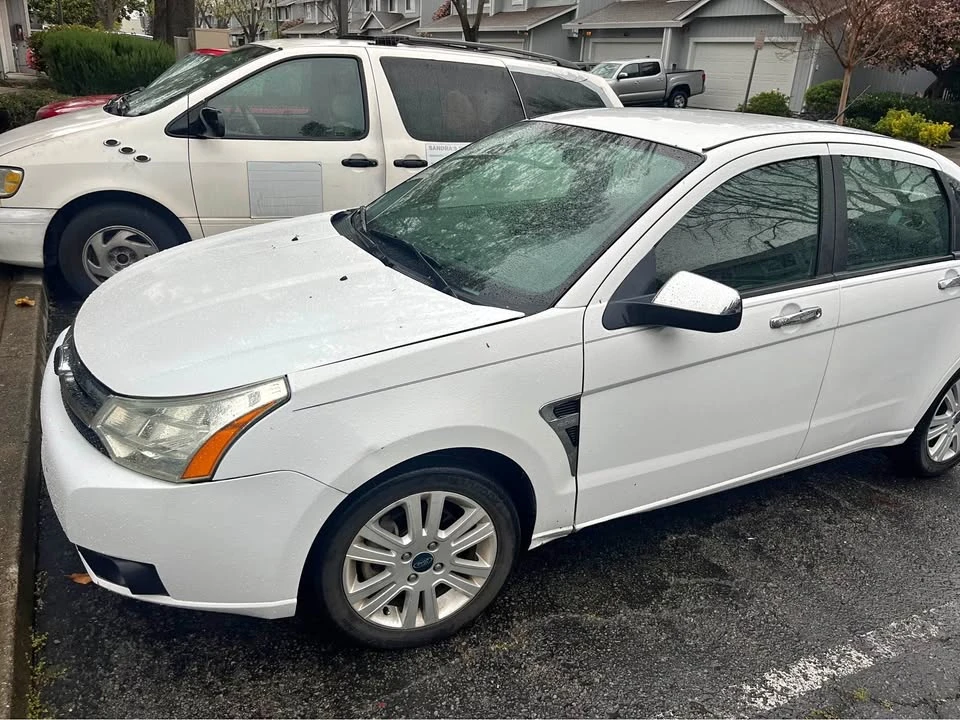 2008 Ford Focus - Image 2 of 21