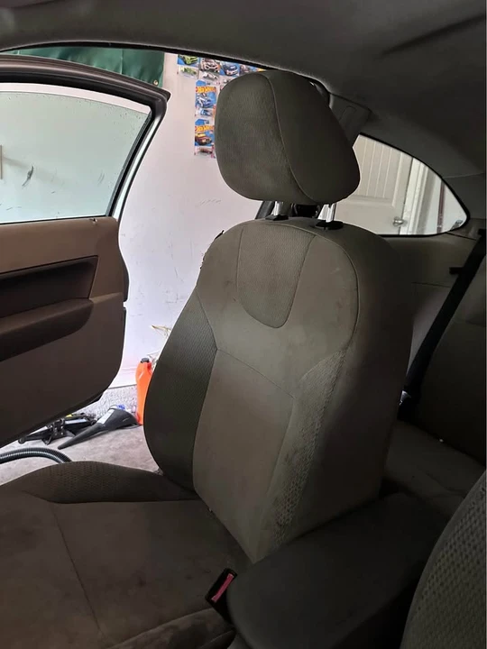 2008 Ford Focus 2nd Gen - Image 13 of 21