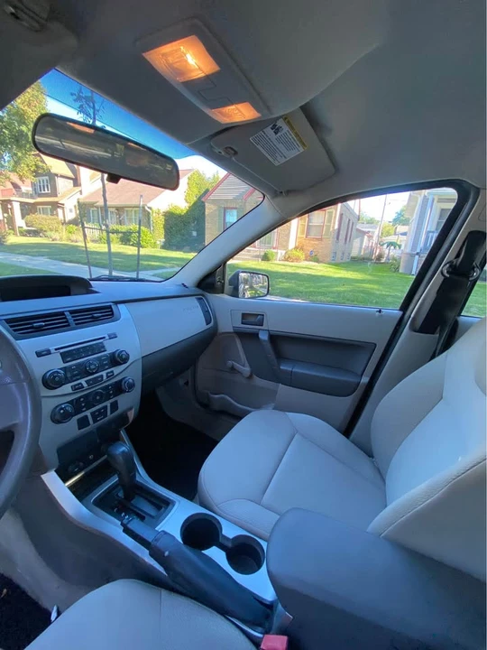 2008 Ford Focus 2nd Gen - Image 10 of 12