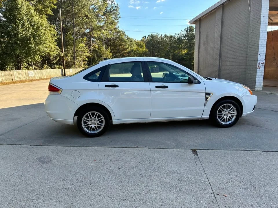 2008 Ford Focus 2nd Gen - Image 6 of 16