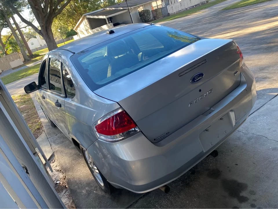 2008 Ford Focus 2nd Gen - Image 4 of 10
