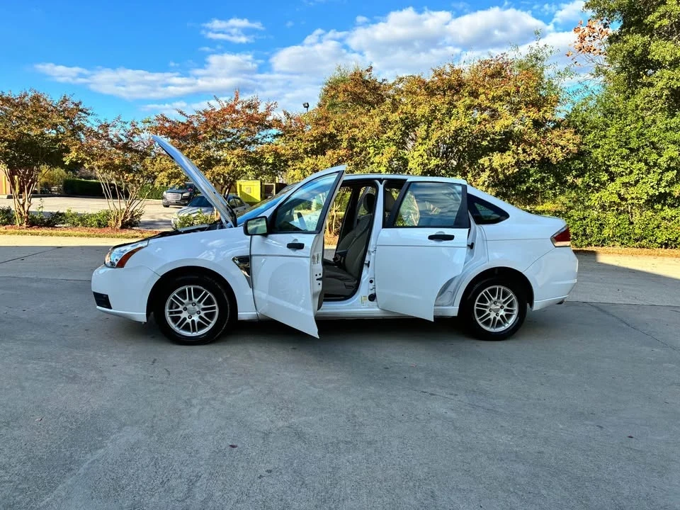 2008 Ford Focus 2nd Gen - Image 16 of 17