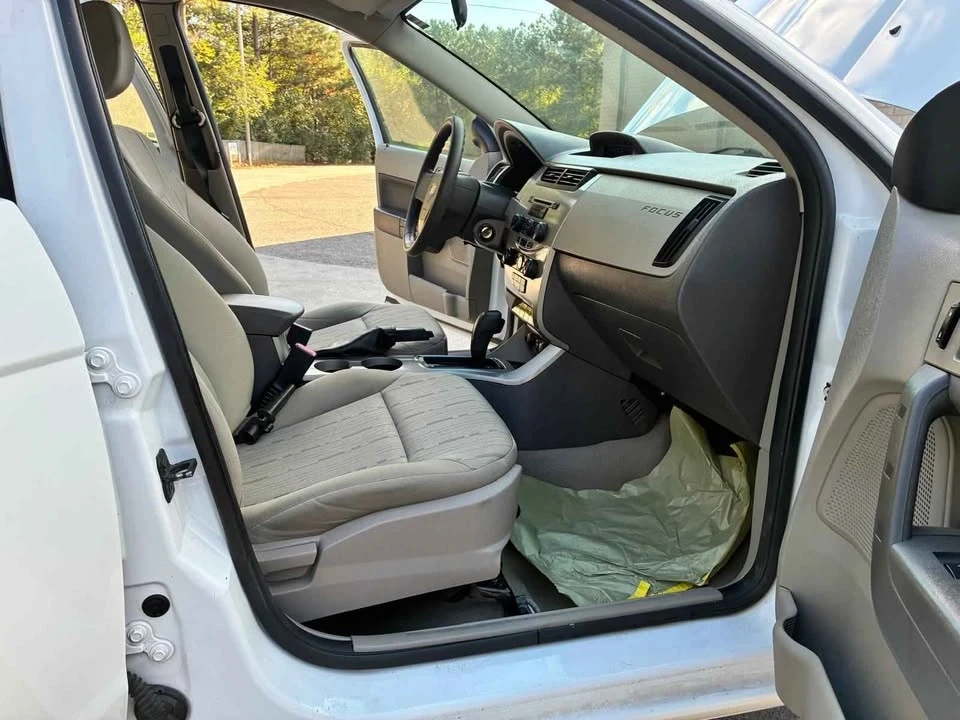 2008 Ford Focus 2nd Gen - Image 14 of 18