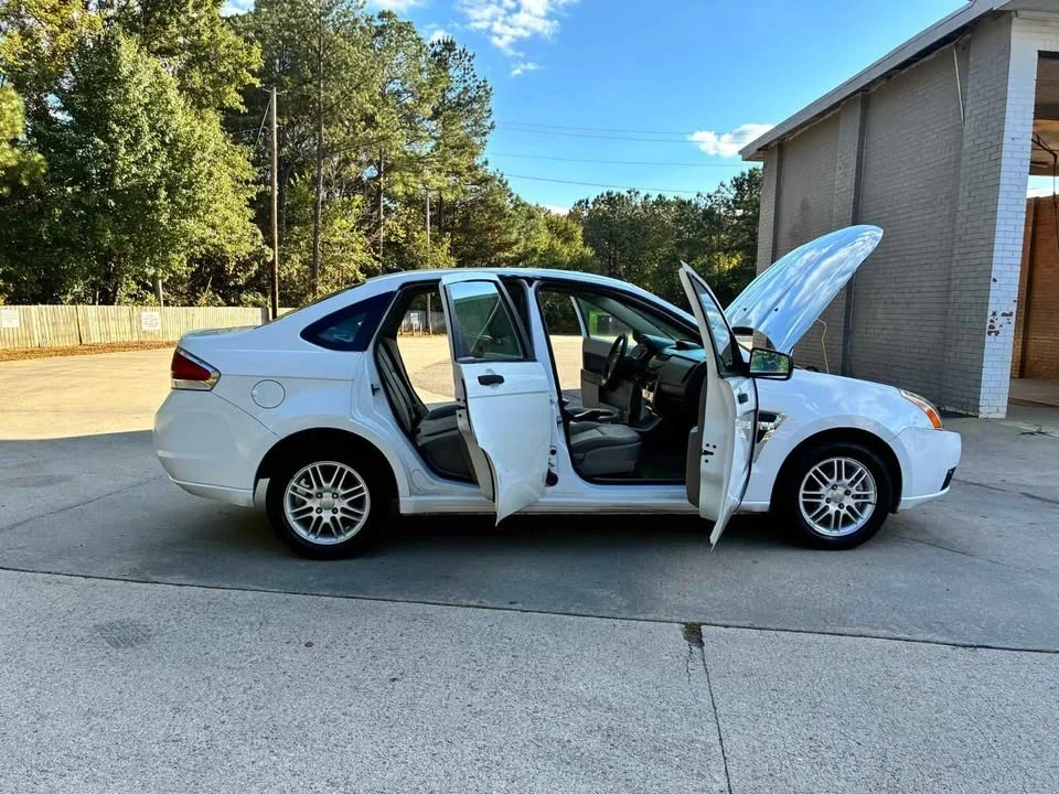 2008 Ford Focus 2nd Gen - Image 12 of 18