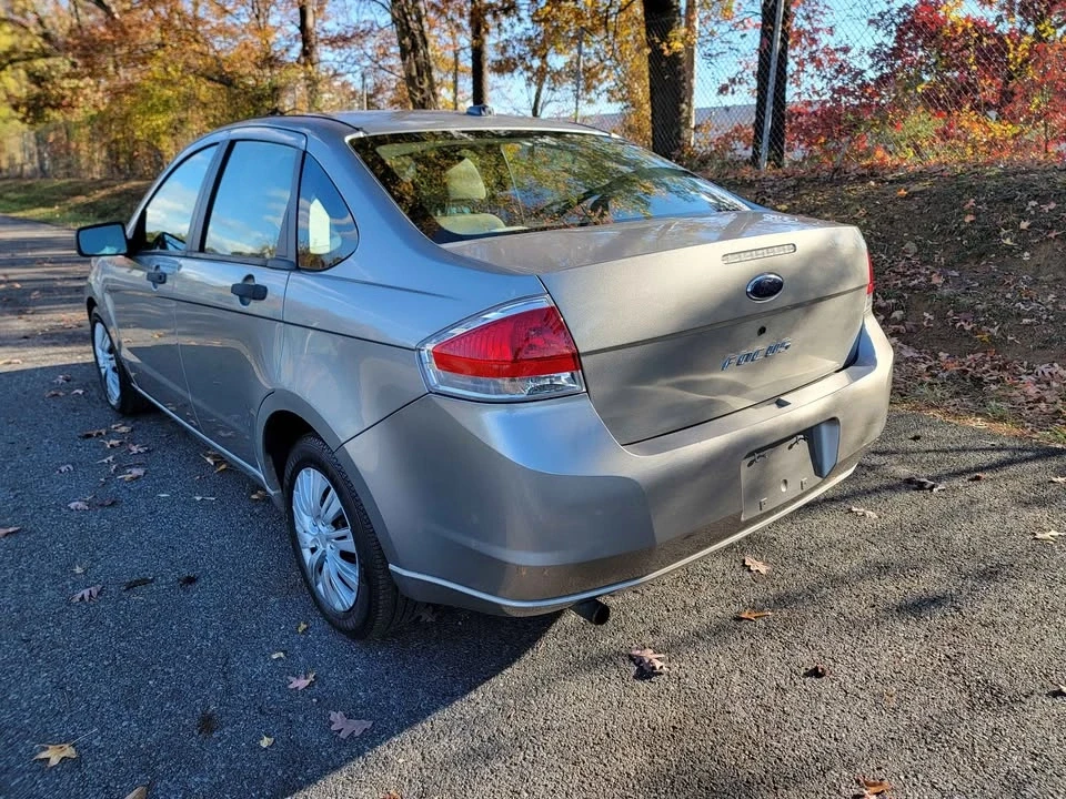 2008 Ford Focus 2nd Gen - Image 8 of 10