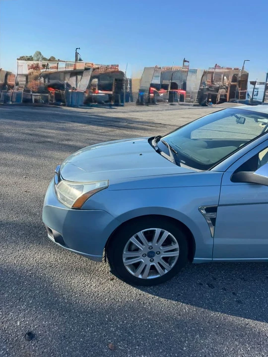 2008 Ford Focus 2nd Gen - Image 2 of 12