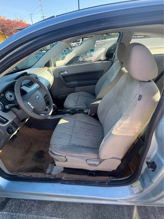 2008 Ford Focus 2nd Gen - Image 10 of 12