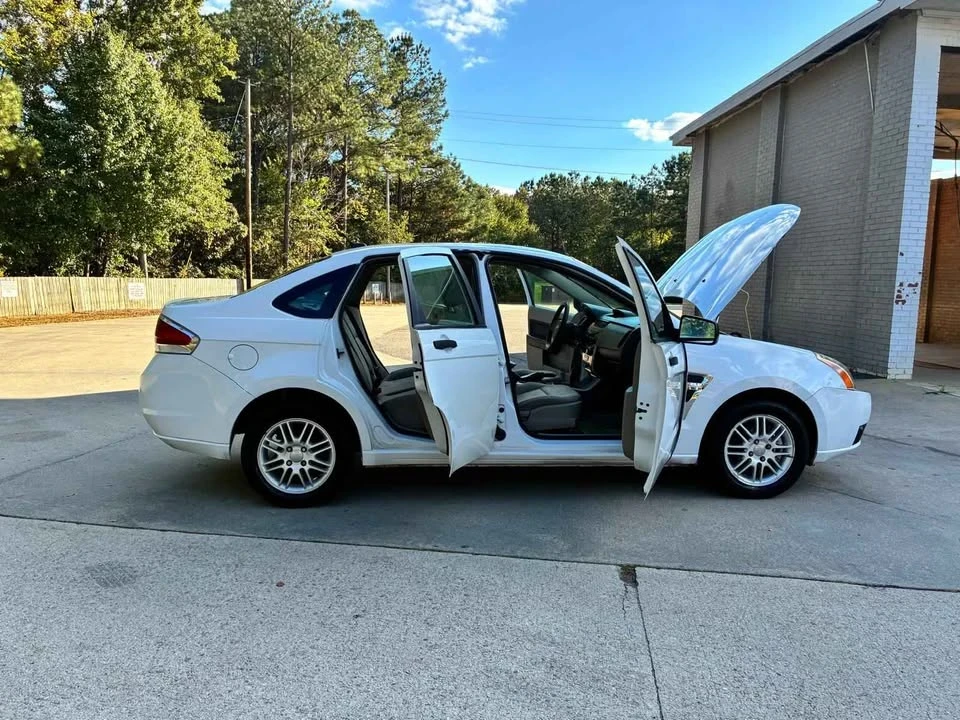 2008 Ford Focus 2nd Gen - Image 12 of 19