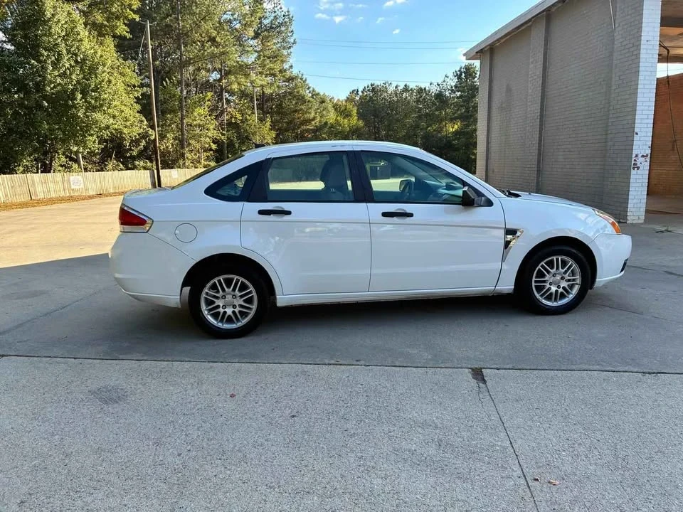 2008 Ford Focus 2nd Gen - Image 2 of 19