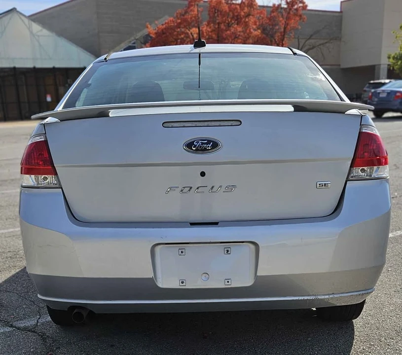 2008 Ford Focus 2nd Gen - Image 2 of 8