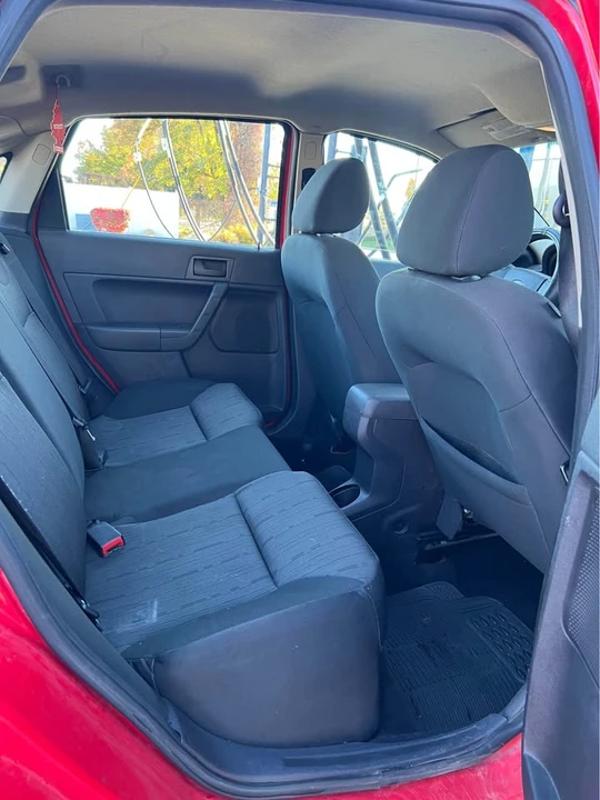 2008 Ford Focus 2nd Gen - Image 11 of 13