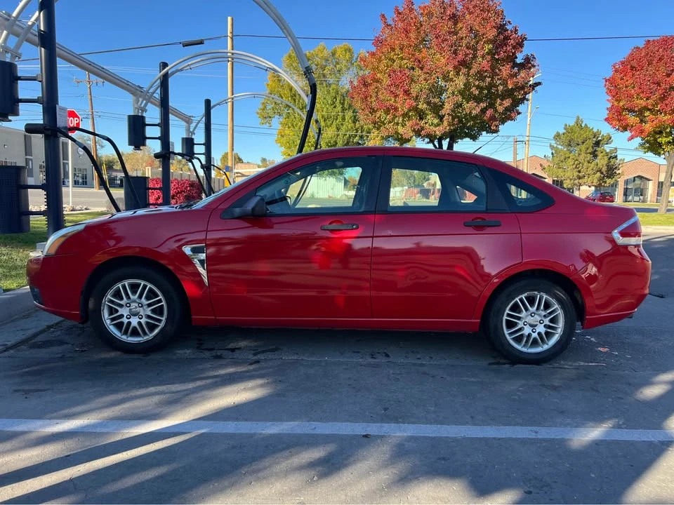 2008 Ford Focus 2nd Gen - Image 2 of 13