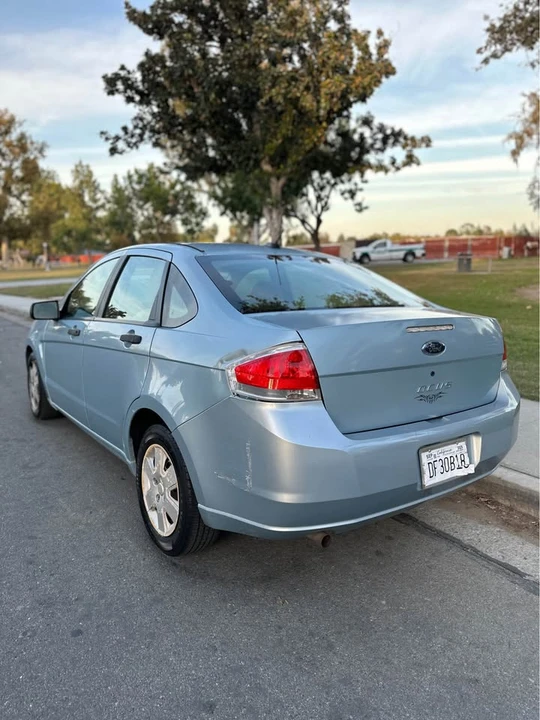 2008 Ford Focus 2nd Gen - Image 6 of 12