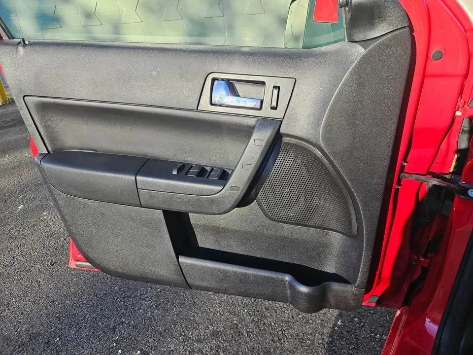 2008 Ford Focus 2nd Gen - Image 18 of 20