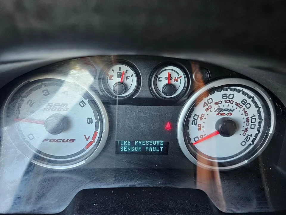 2008 Ford Focus 2nd Gen - Image 10 of 20