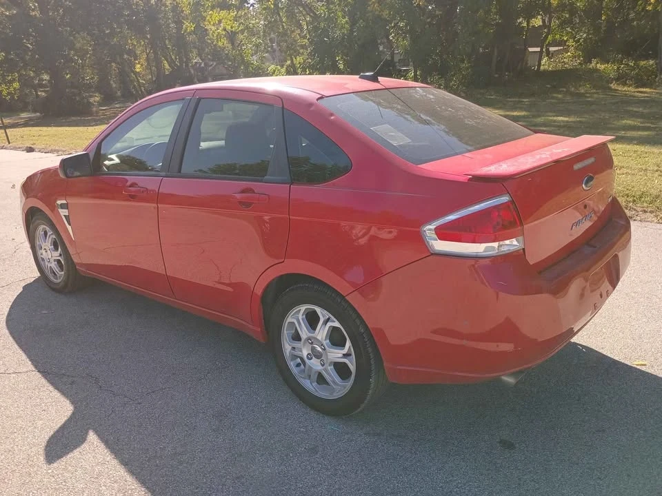 2008 Ford Focus 2nd Gen - Image 5 of 13