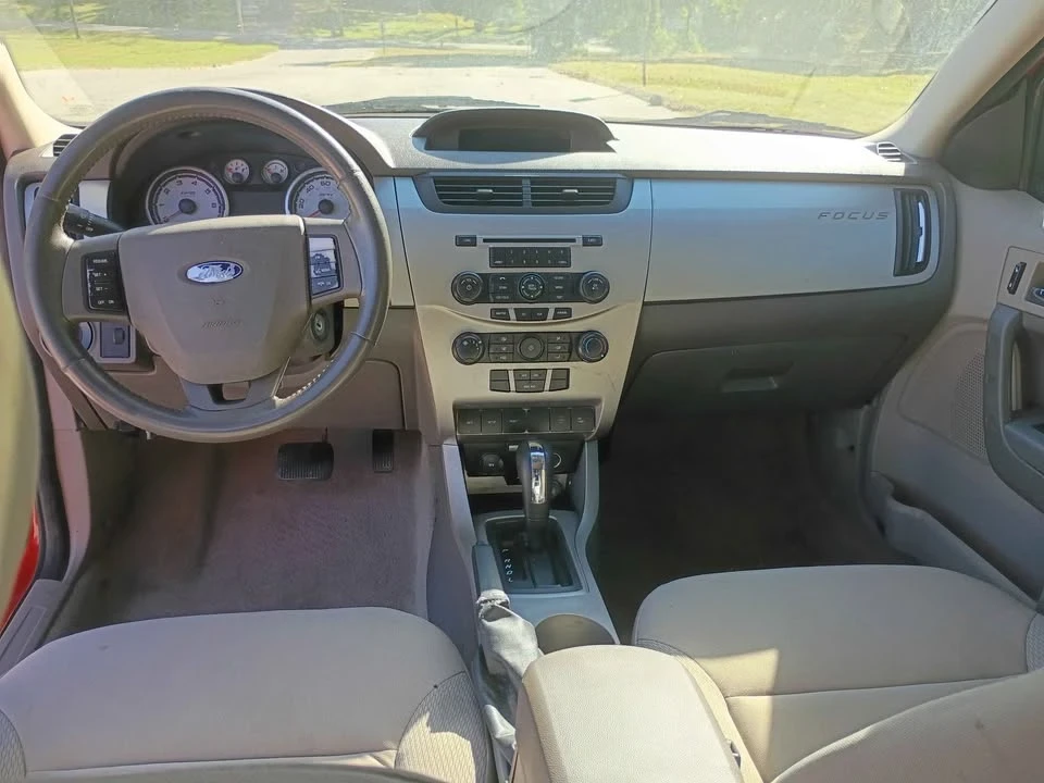 2008 Ford Focus 2nd Gen - Image 11 of 13