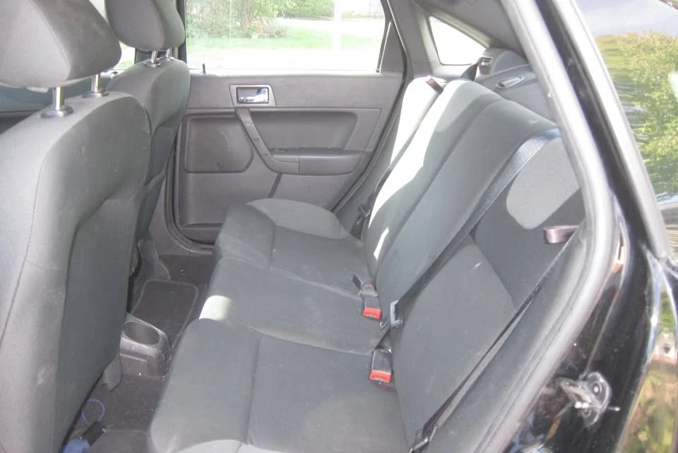 2008 Ford Focus 2nd Gen - Image 7 of 12