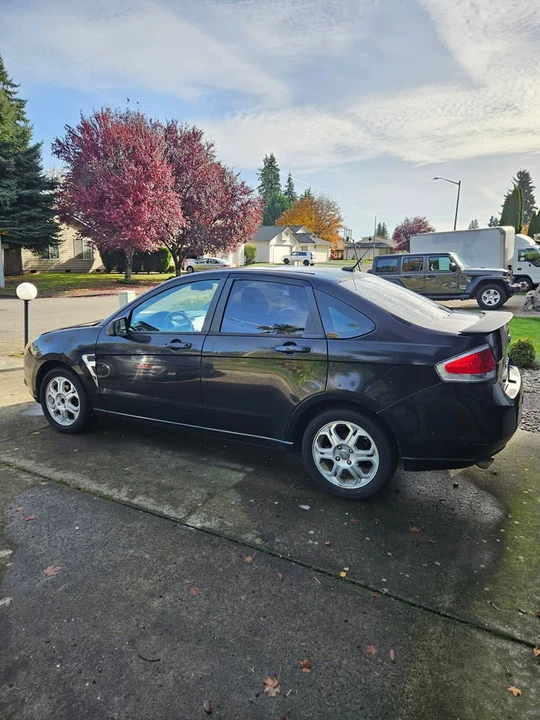 2008 Ford Focus 2nd Gen - Image 2 of 3