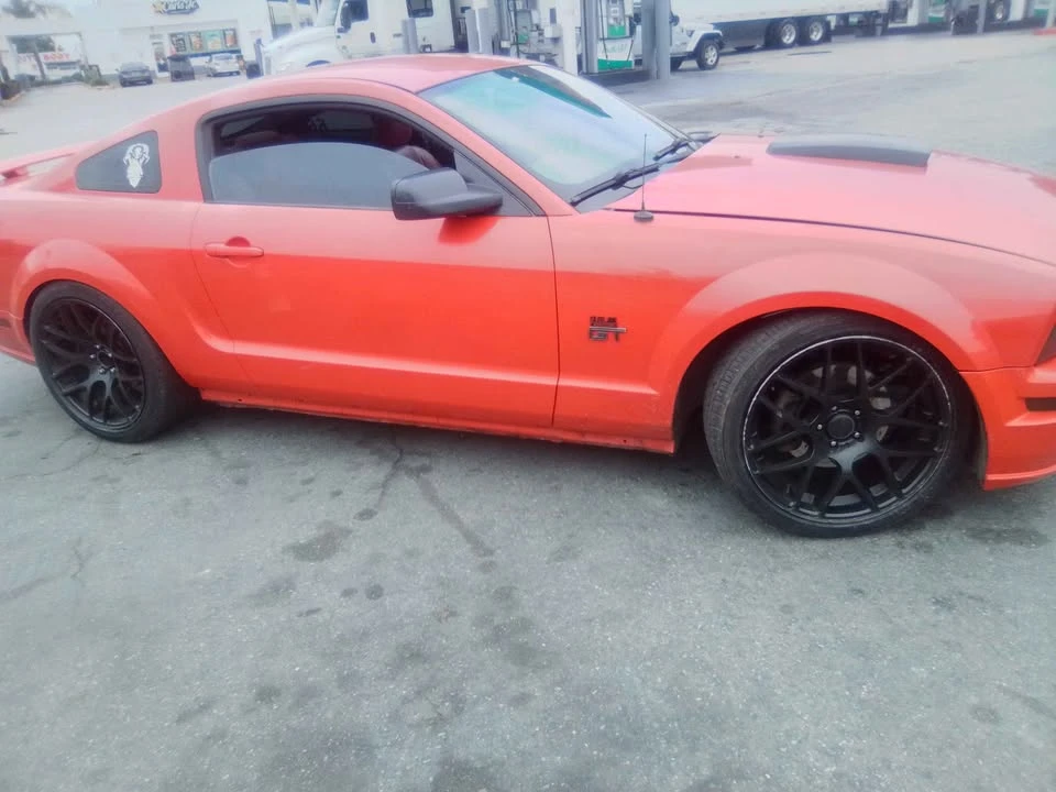 2008 Ford GT - Image 8 of 10