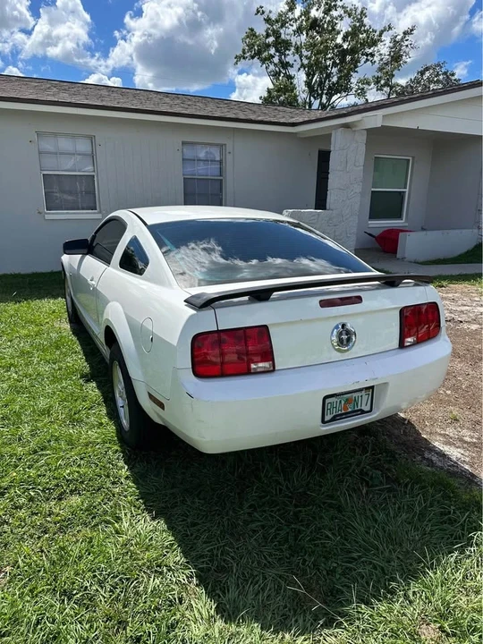 2008 Ford S197 Mustang - Image 6 of 8
