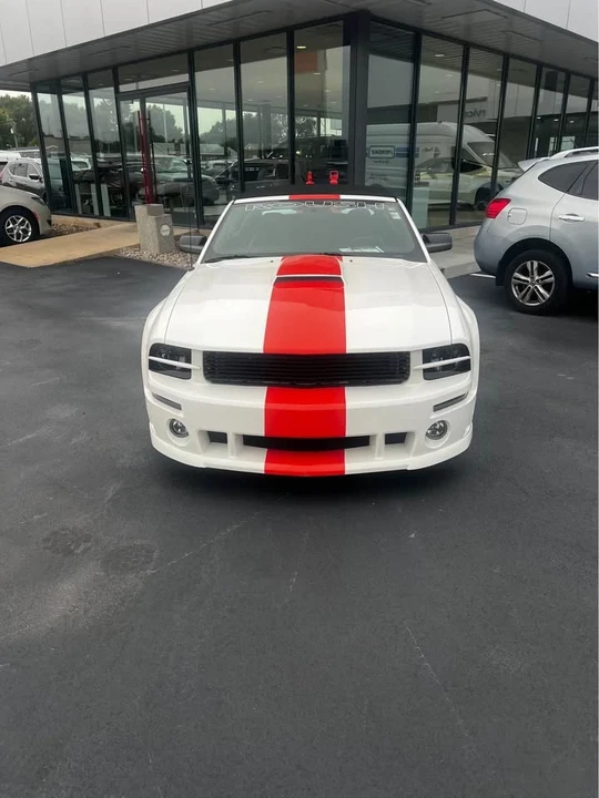 2008 Ford S197 Mustang - Image 2 of 11