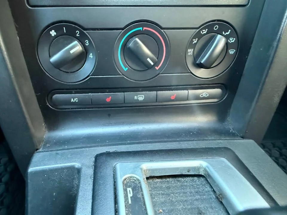 2008 Ford S197 Mustang - Image 17 of 20
