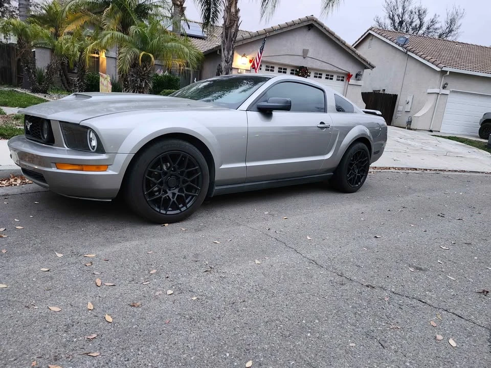 2008 Ford S197 Mustang - Image 5 of 8