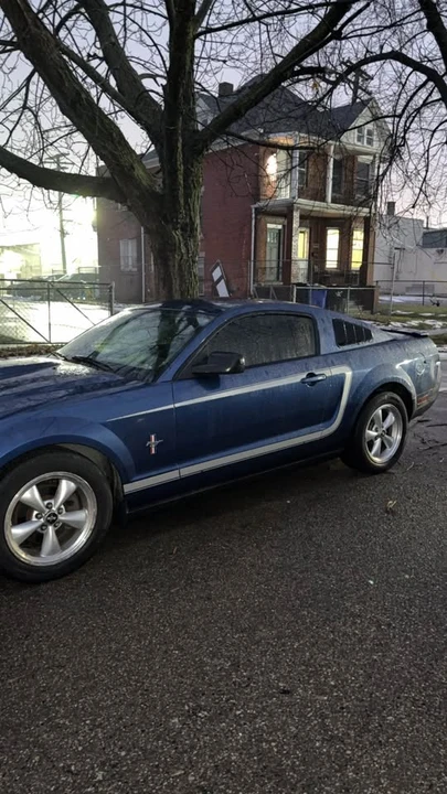 2008 Ford S197 Mustang - Image 2 of 6