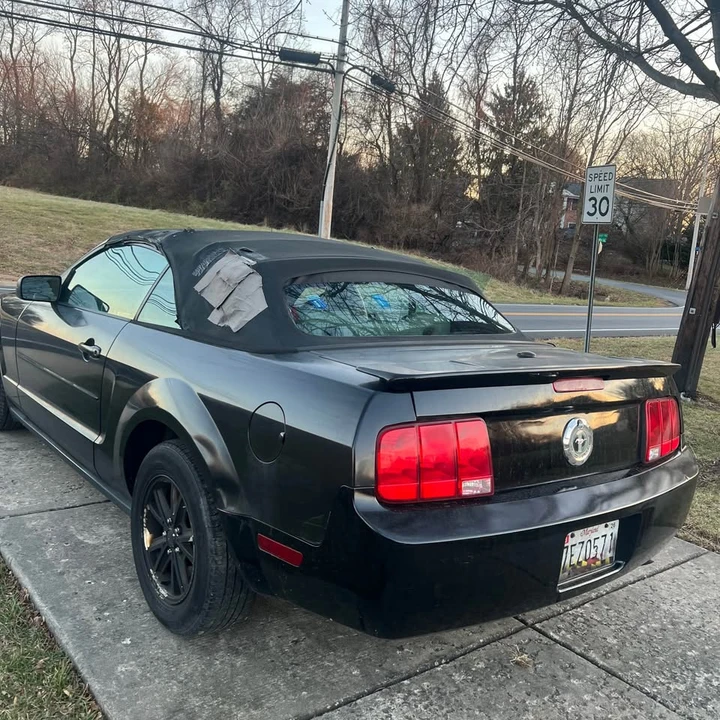 2008 Ford S197 Mustang - Image 4 of 11